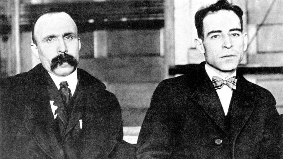 Sacco und Vanzetti Waren italienische Anarchisten Opfer politischer Verfolgung und Fremdenfeindlichkeit oder grausame Mörder?