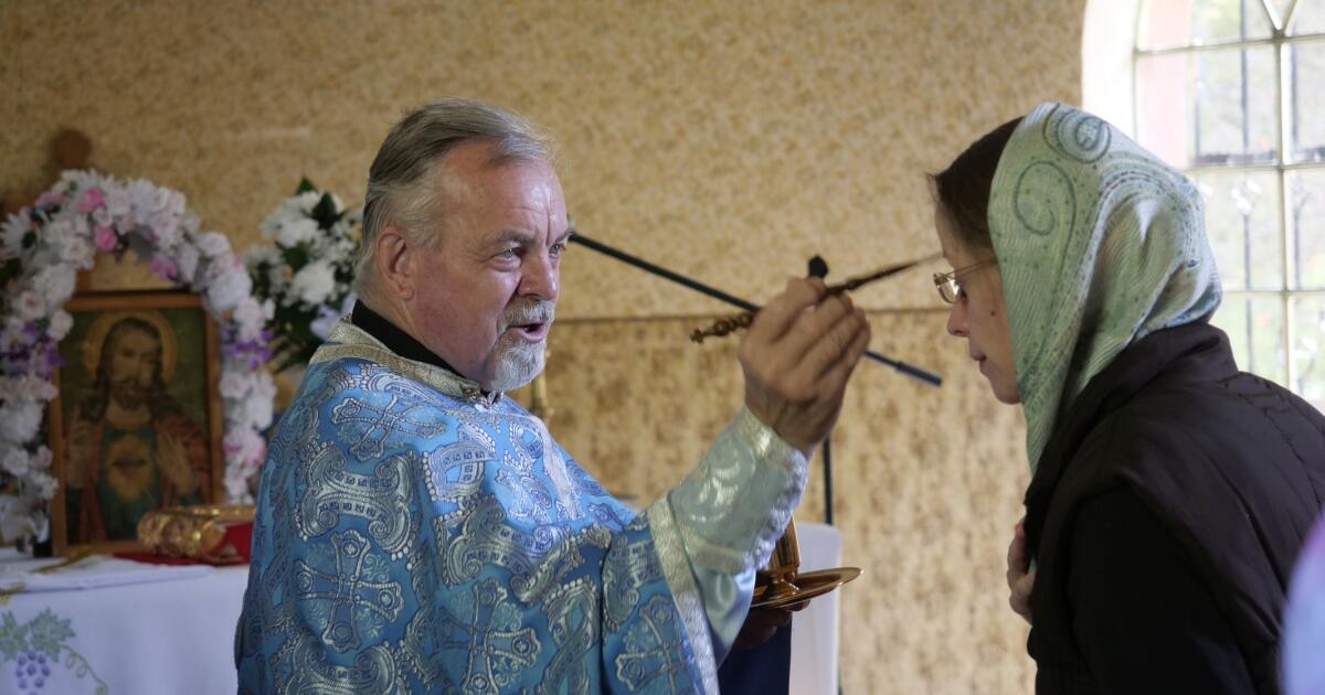 FOTO Spomienky Na Daru: Neexistujúca Dedina, Do Ktorej Sa ľudia Stále ...