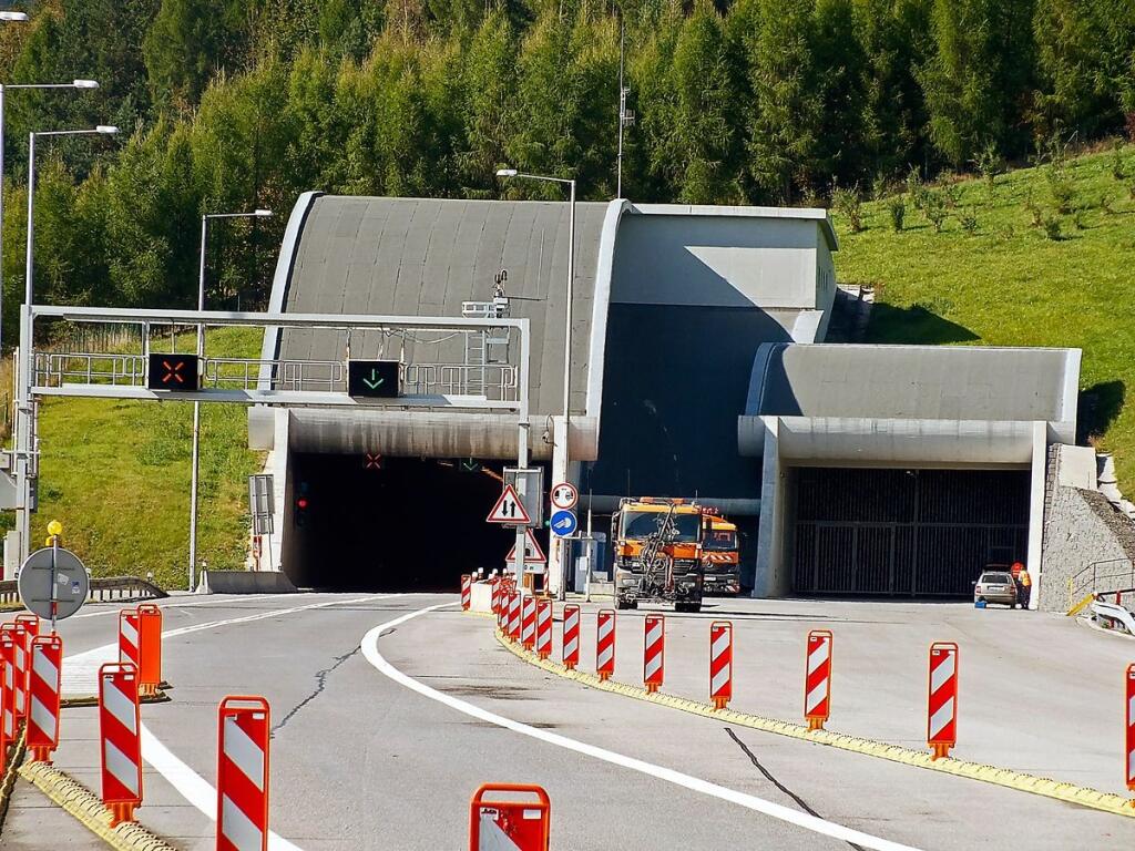 Tunel Branisko.