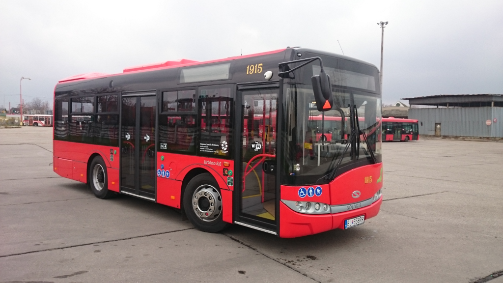 Vodič autobusu a prestávky v práci