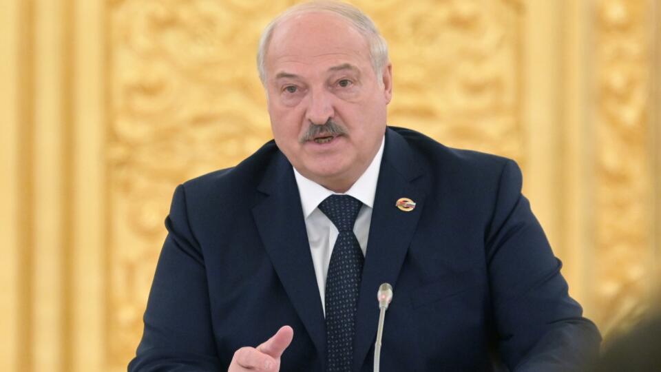 Le président biélorusse Alexandre Loukachenko s'exprime lors de la réunion des autorités de l'État de l'Union de la Russie et de la Biélorussie le 6 avril 2023 à Moscou.