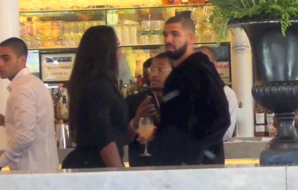 Drake a Serena sa dali do kopy na chvíľu aj v roku 2015, ale opäť to dlho nevydržalo. Raper však na tenistku nezabudol a zložil jej pieseň.