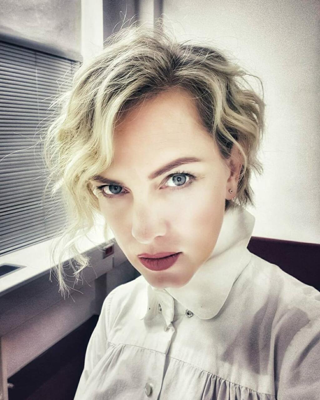 Monika sa takto nafotila a napísala: