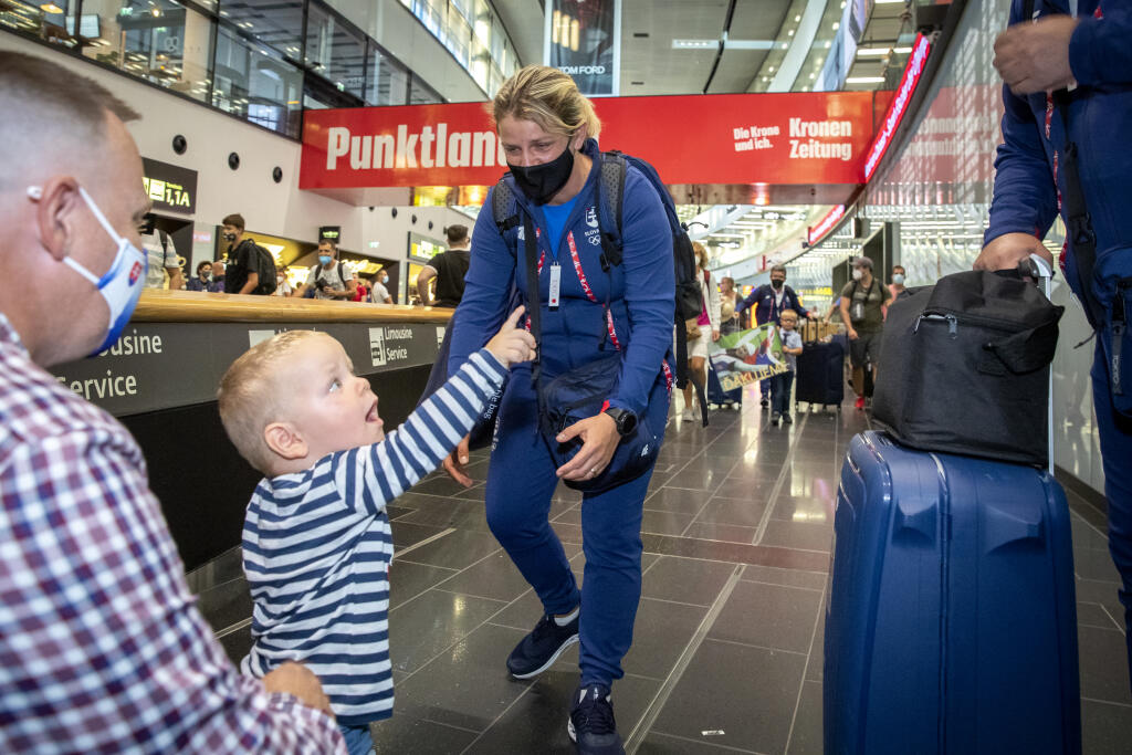 Krátko po Nathanovi na svoju zlatú maminu vyskočil aj mladší syn Noah.