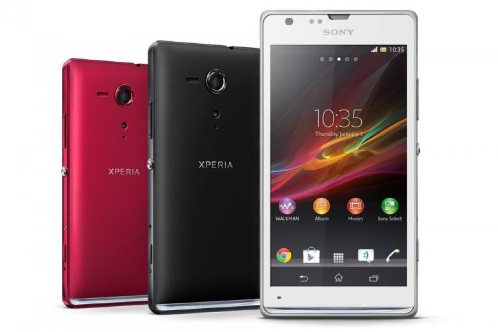 Sony Xperia SP: Mobil, čo sa hrá s farbami
