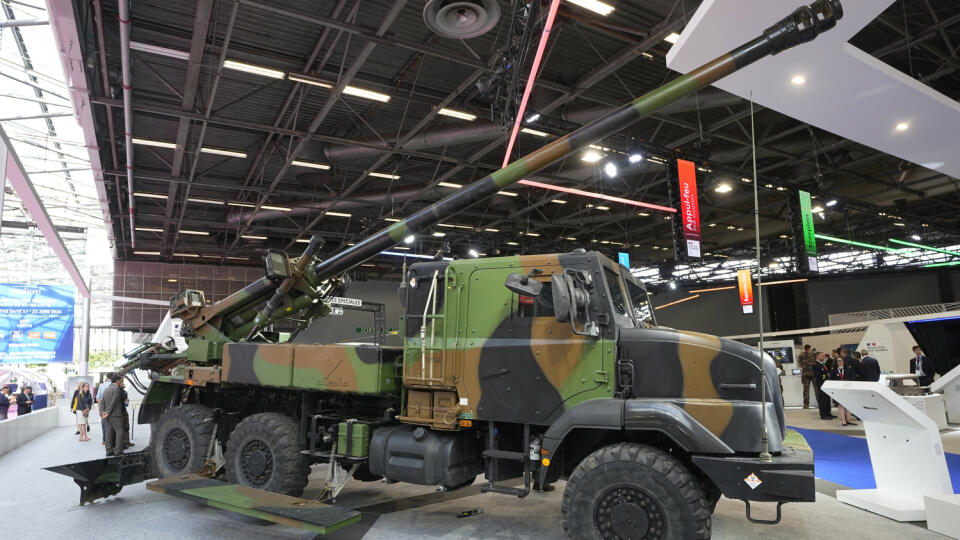 francúzske delostrelectvo Cézar na obrannom a bezpečnostnom veľtrhu Eurosatory land
