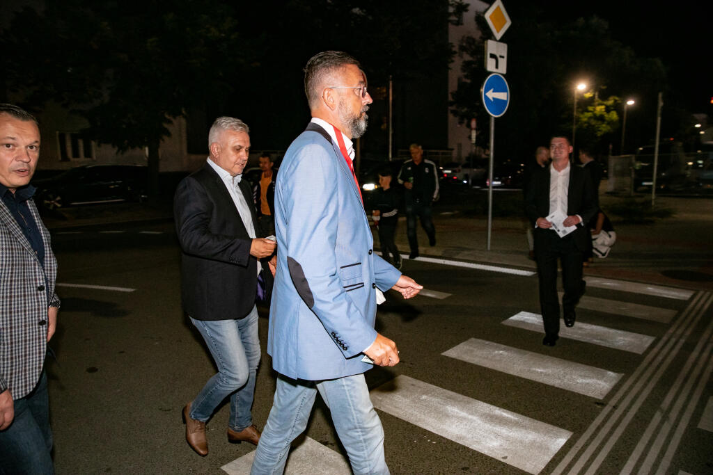 Vo VIP priestoroch boli na zápase Slovenska s Chorvátskom mnohí vplyvní ľudia.