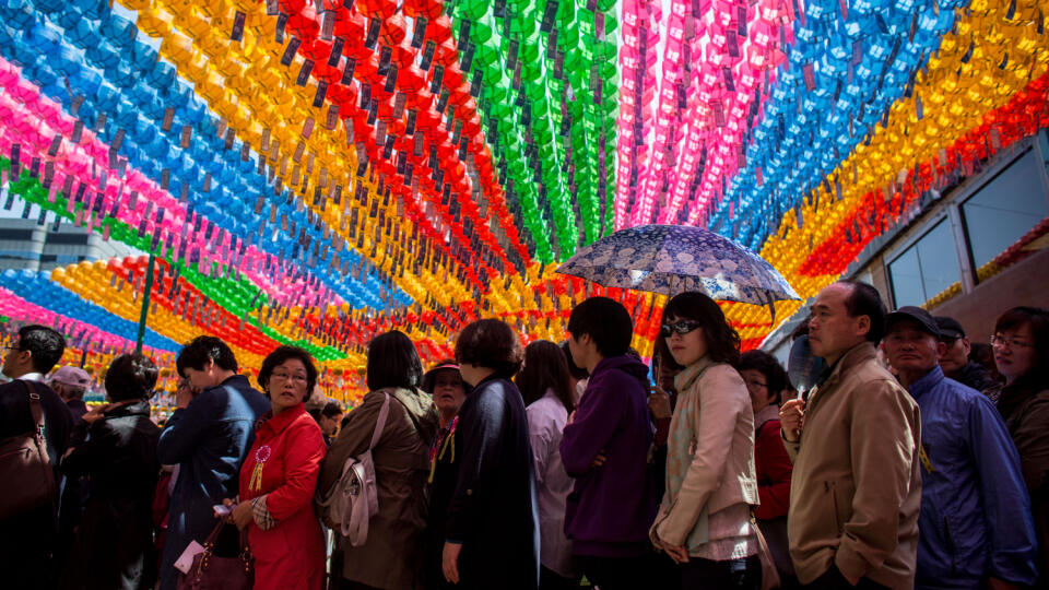 Lantern Festival Takes Place To Celebrate Buddha's Birthday