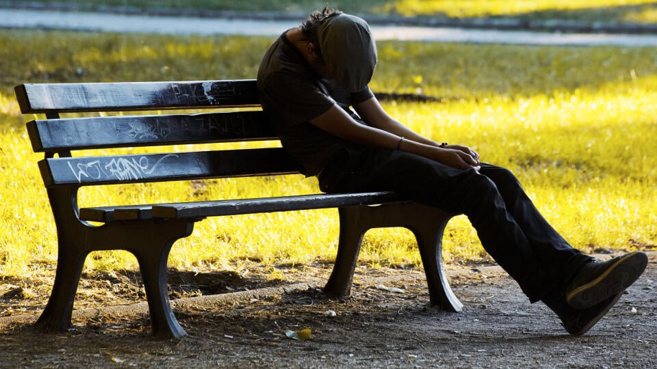 Homeless,Man,Sleeping,On,Bench