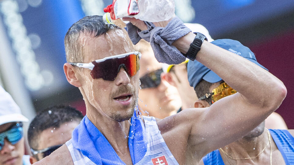 Na snímke slovenský reprezentant v chôdzi na 50 km Matej Tóth počas pretekov na XXXII. letných olympijských hrách 2020 v japonskom Sappore v piatok 6. augusta  2021.  FOTO TASR -  Martin Baumann