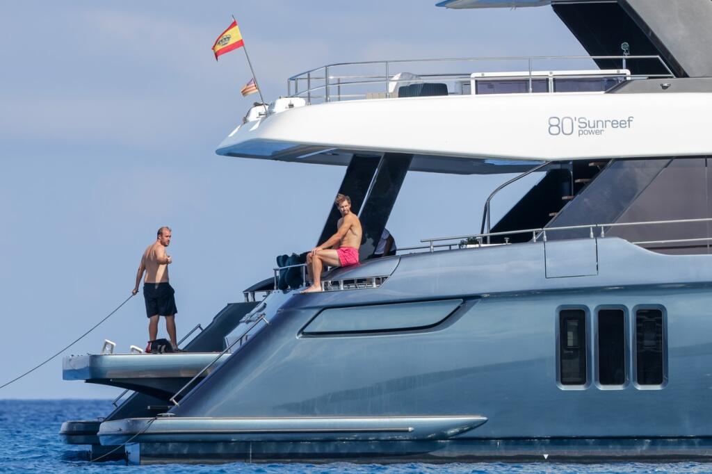 Rafael Nadal more miluje a cíti sa na ňom ako ryba vo vode.