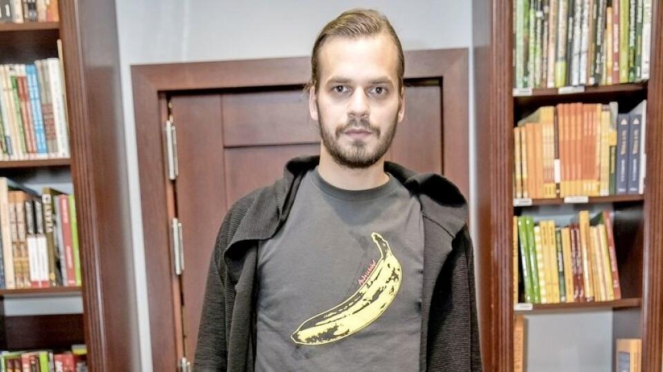 Matej MArušin, hlavný predstaviteľ mysteriózneho trileru Trhlina, ktorý na Slovensku láme rekordy v návštevnosti kín, obetoval pre herectvo veľkú vášeň.
