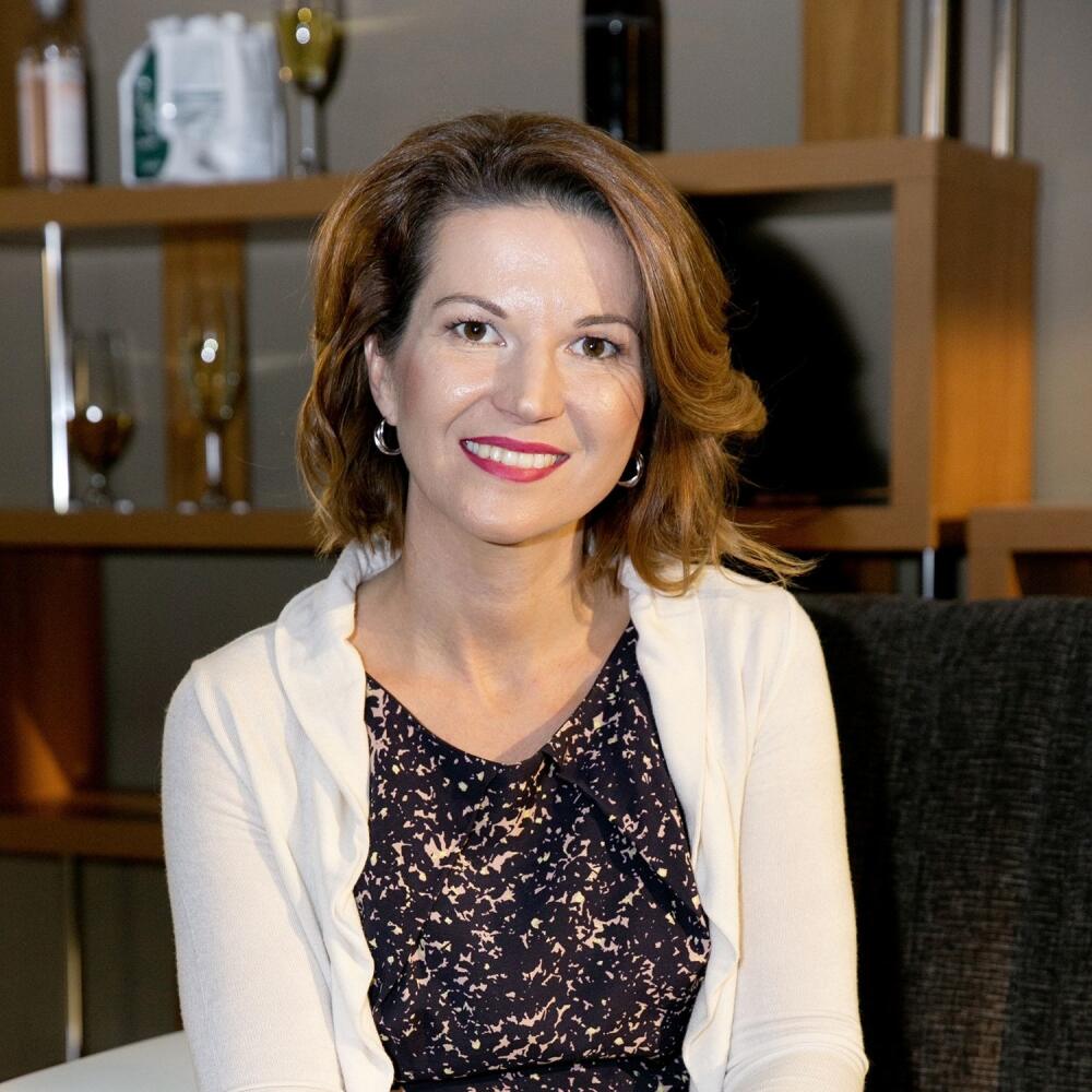 Viki Ráková