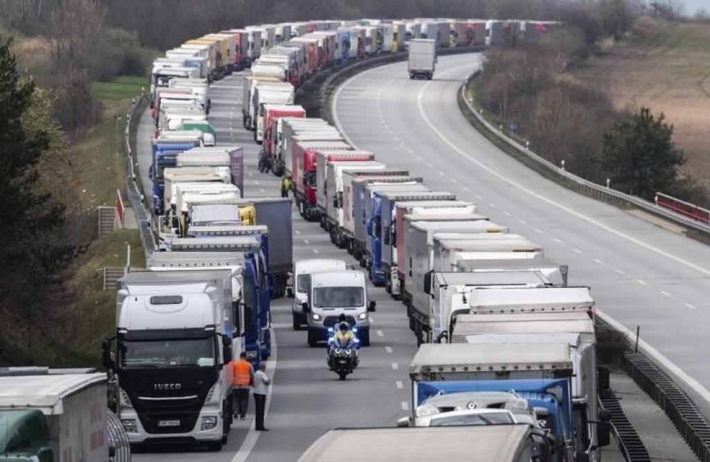 Taliansko už „prekonalo“ Čínu. Vírusu podľahlo viac ako 3 400 ľudí