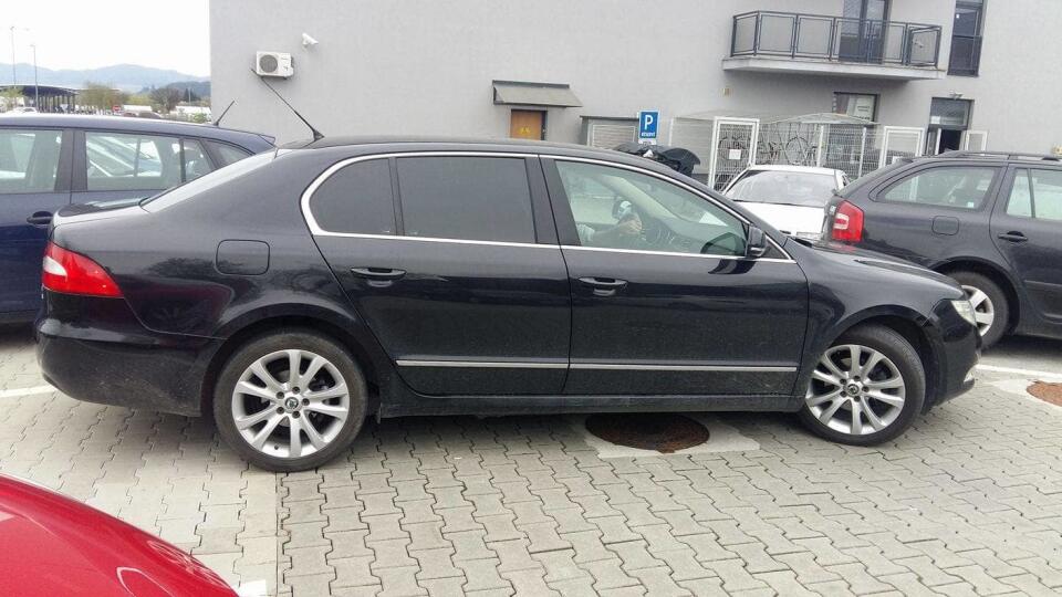 Na svoje autá si dávajte pozor. Práve počas dovoleniek majú zlodeji raj. Nedajte im šancu a chráňte si svoje vozidlo.