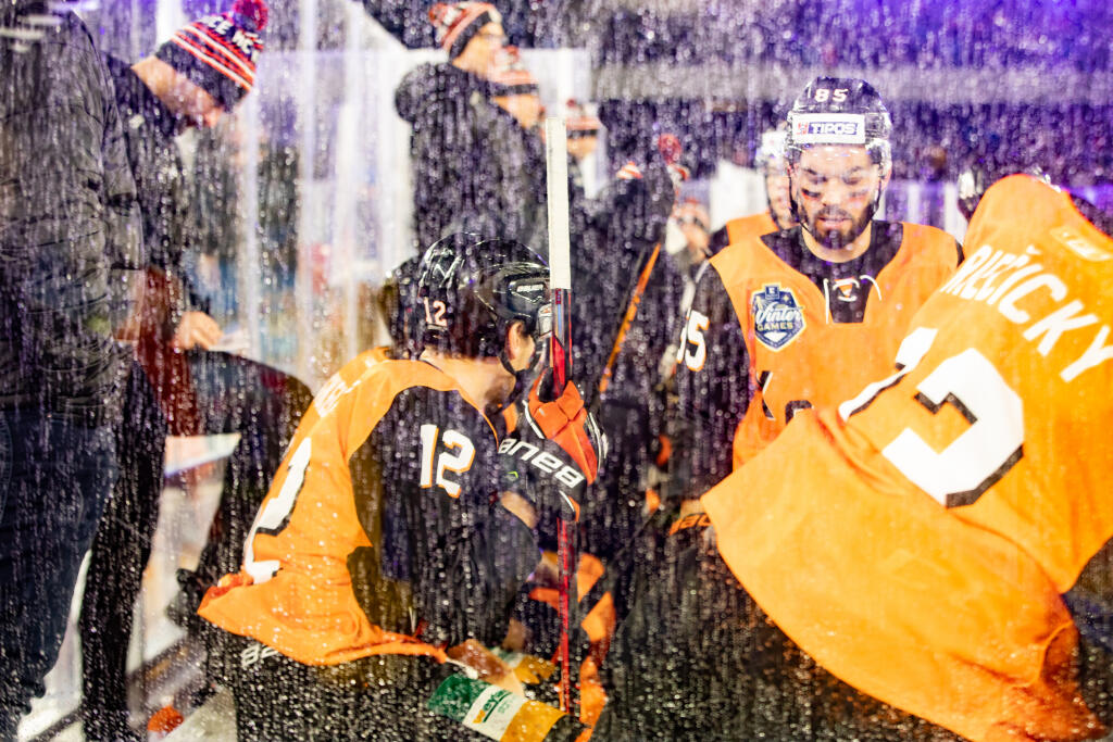 Hokejový zápas medzi HC Slovan a Košice (Winter games)
