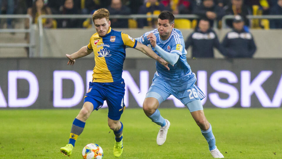 Maďarský futbalista Richárd Guzmics sa po odchode z ŠK Slovan Bratislava dohodol na spolupráci s FC Mezőkövesd Zsóry.