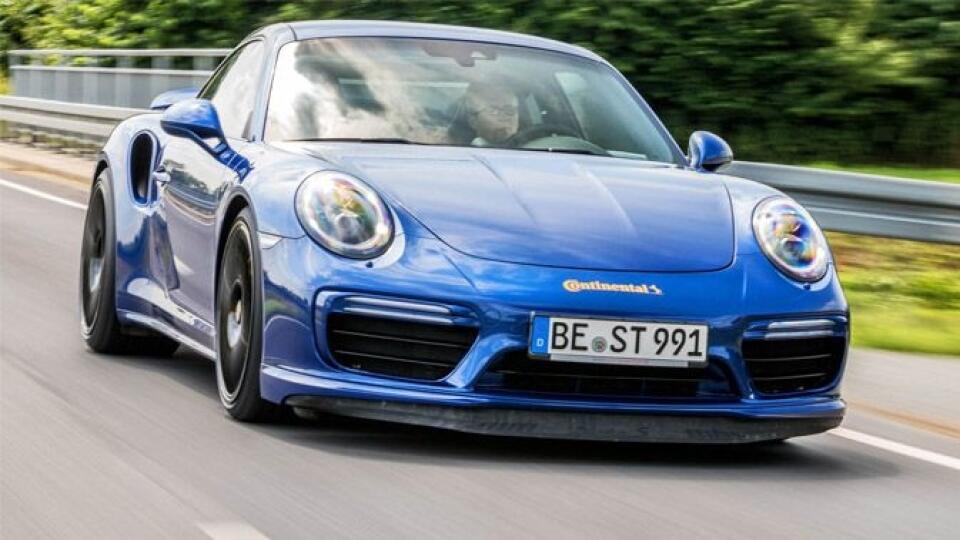 Porsche 911 Turbo S Edo Competition Blue Arrow