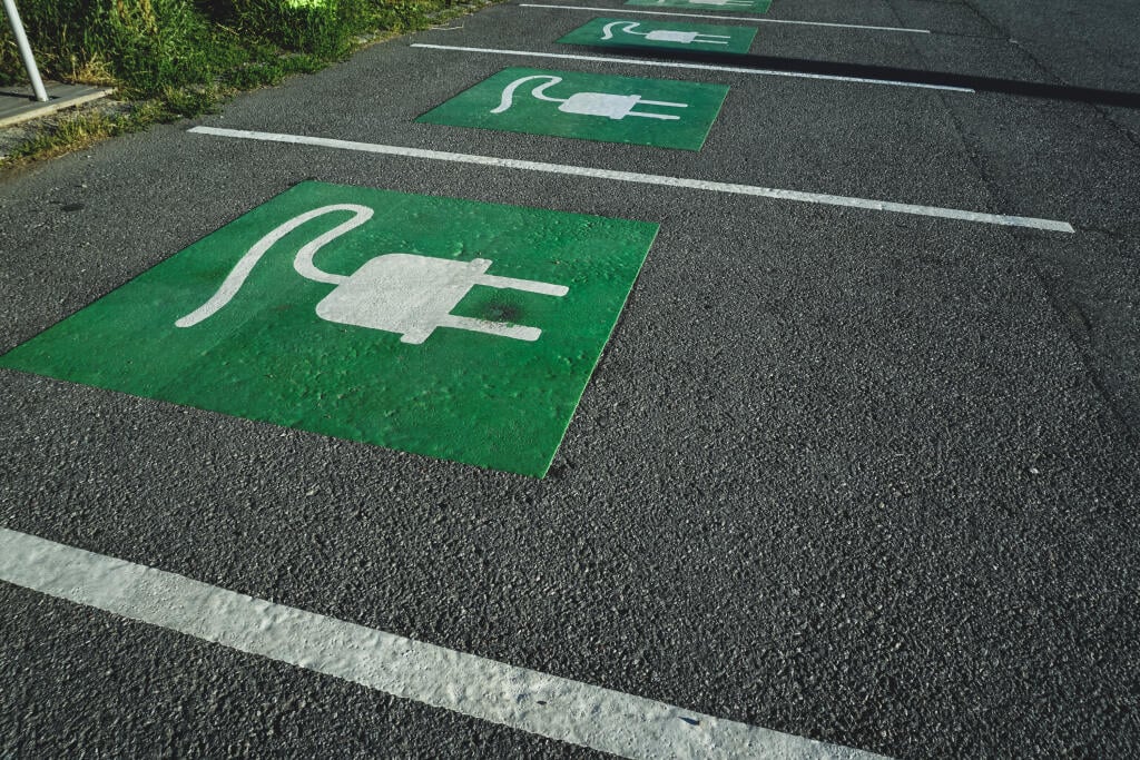 Pre stúpajúci dopyt po elektrine kolabuje prvé nemecké mesto. Zelené ciele tvrdo narazia