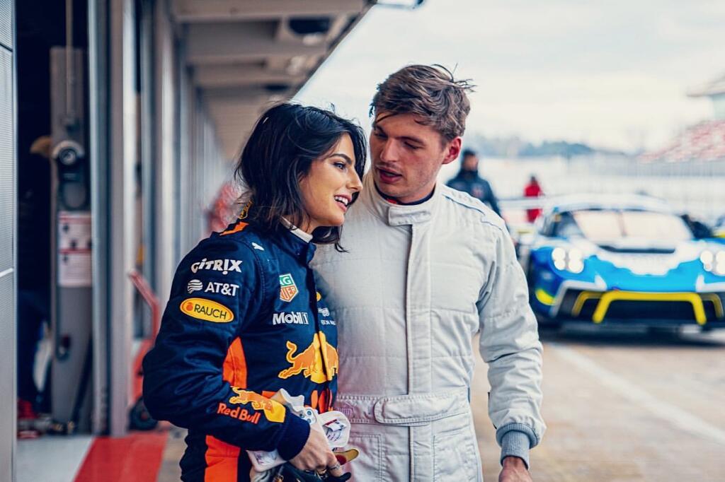 Kelly Piquetová tvorí pár s Maxom Verstappenom od konca minulého roka.