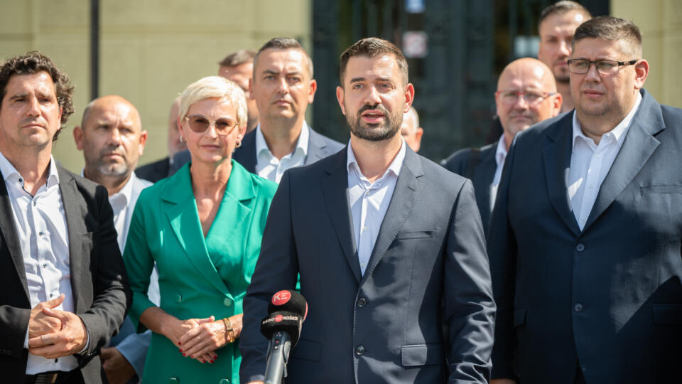 Ňarjaš, Šofranko a Potocký idú do boja v KSK.