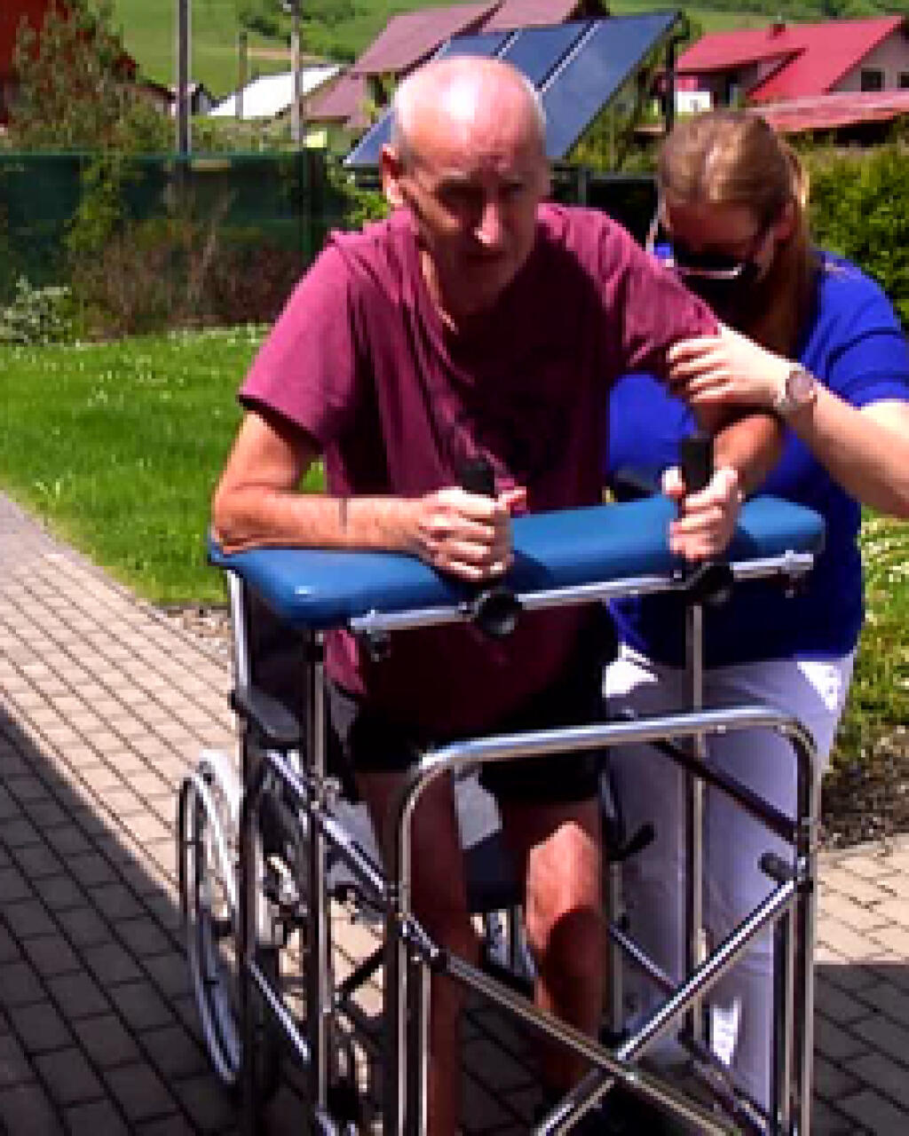 Slovenský tréner a televízny expert sa musel začať opäť učiť chodiť.
