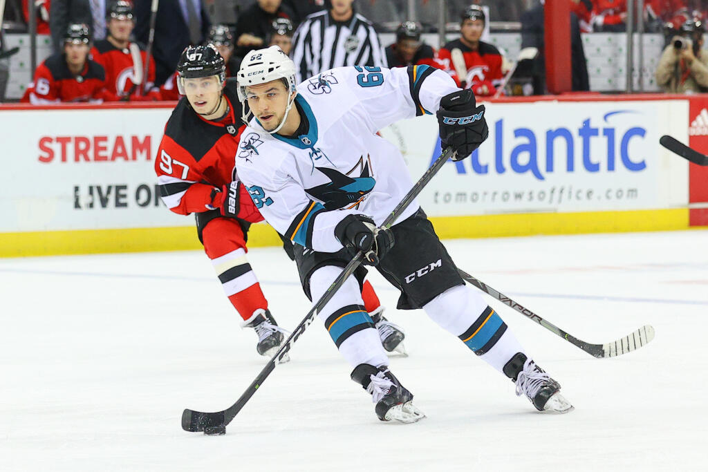 Kevin Labanc má za sebou už päť sezón v drese San Jose Sharks.
