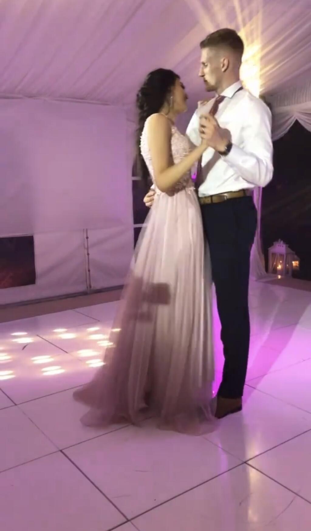 Útočník Pavol Skalický si zobral za manželku volejbalistku Michaelu Candrákovú.