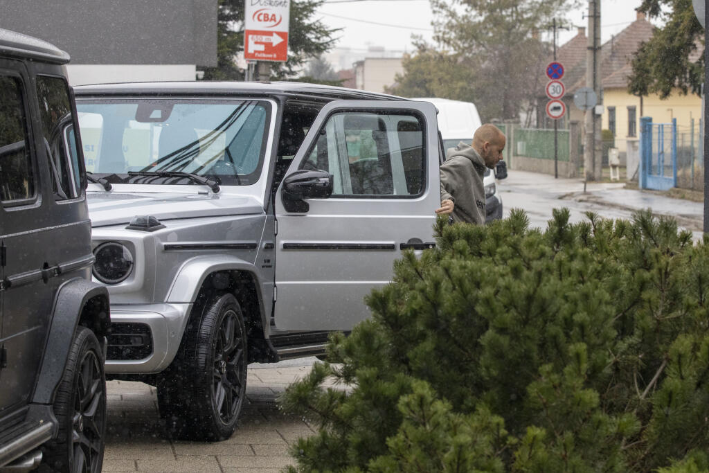 Géčkový Mercedes je obľúbeným vozom aj Vladka Weissa.