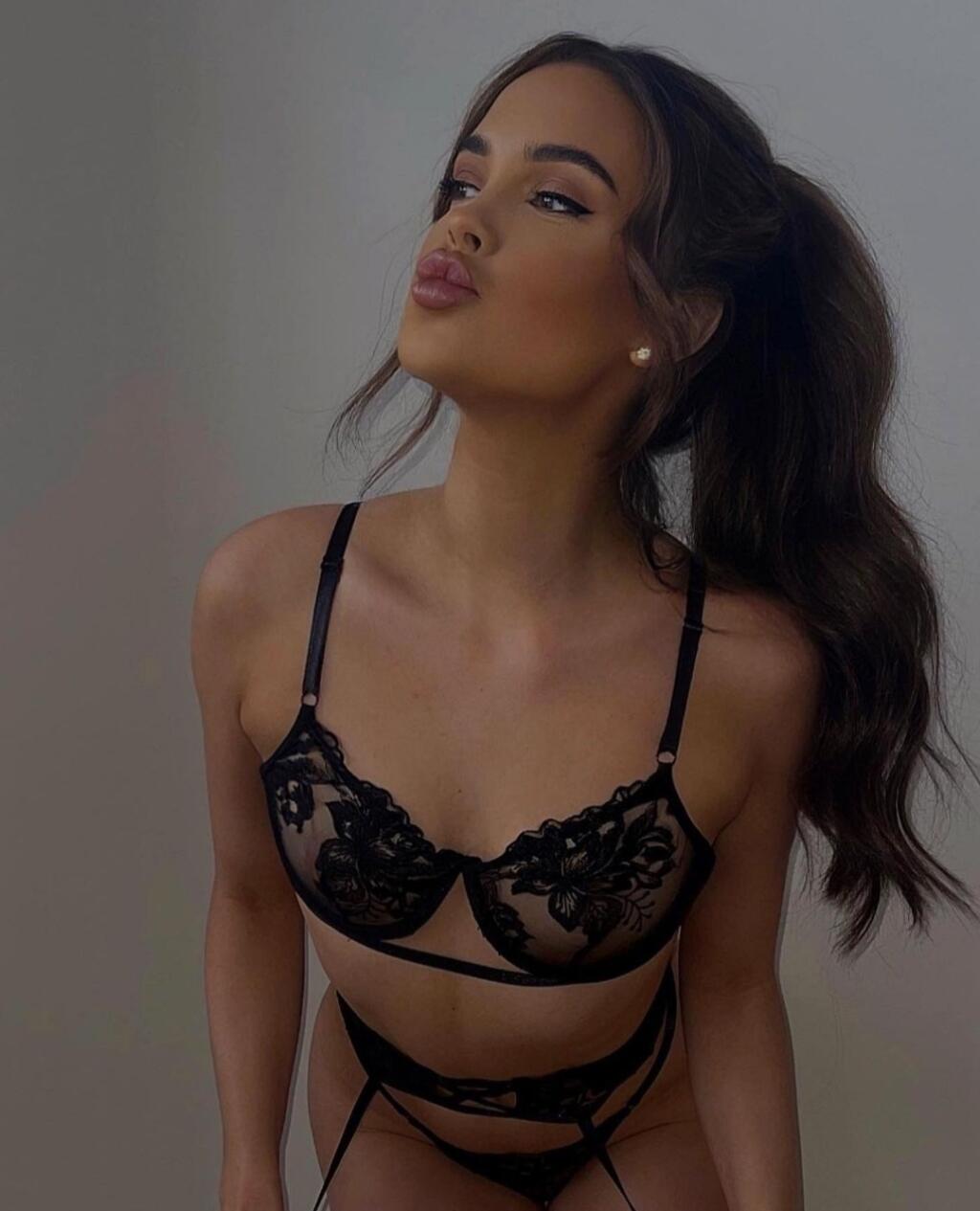 Antonia Salt