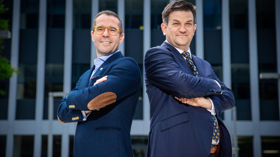 Odborník na dotácie Michal Hort a advokát zaoberajúci sa energetikou Pavol Poláček