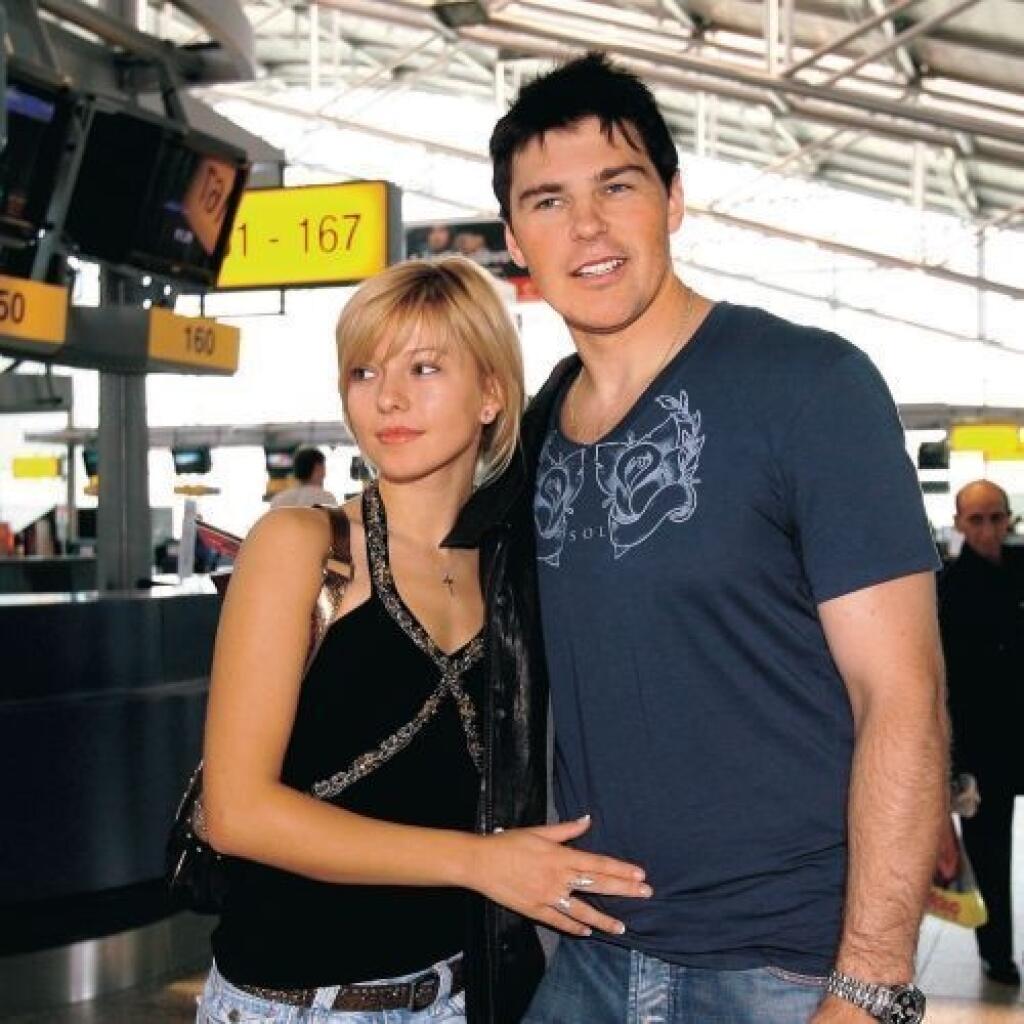 Jágr randil s Puhajkovou šesť rokov, no ani sexi blondínka nedostala hokejistu pred oltár.