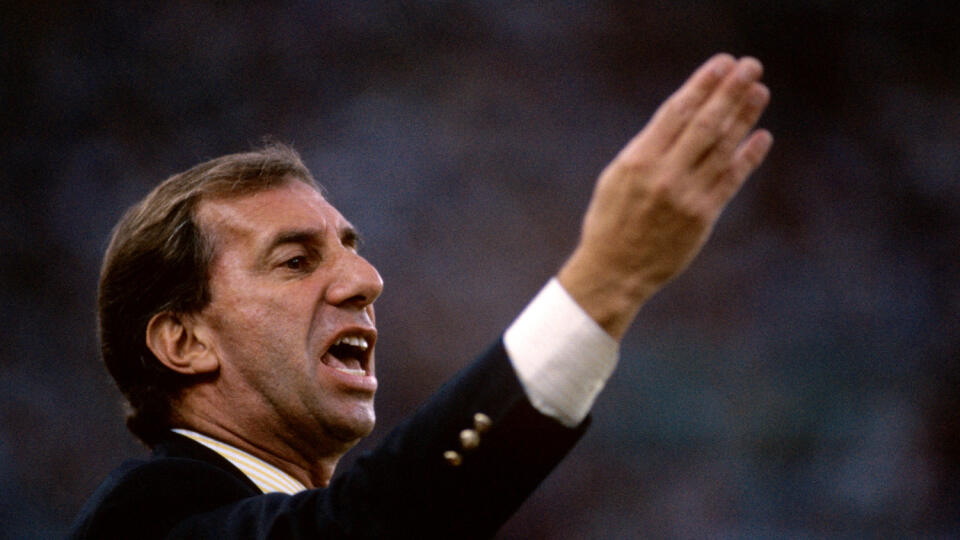 Carlos Bilardo.