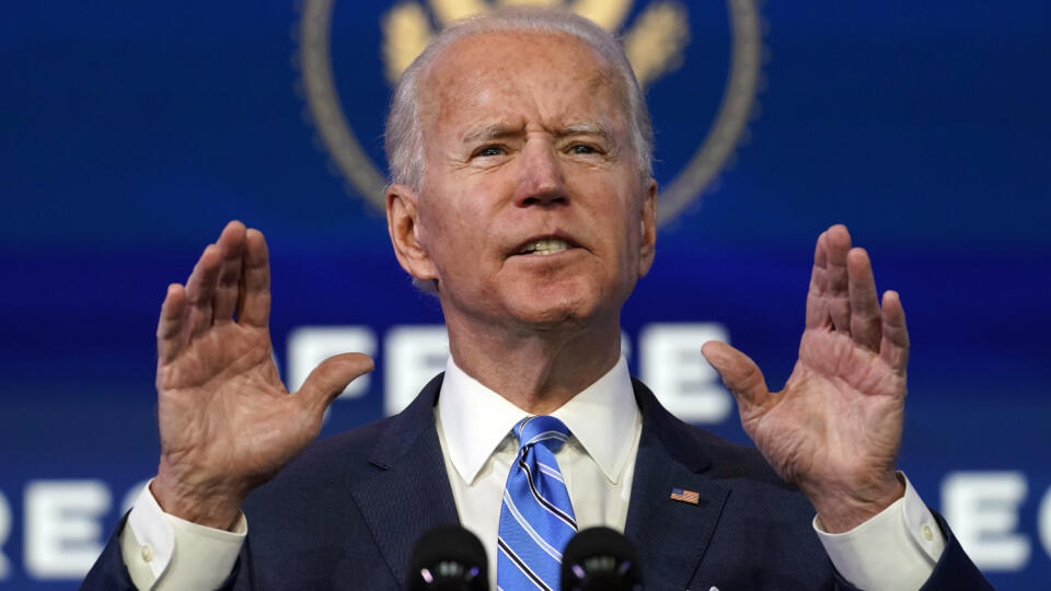 KK27 Wilmington - Novozvolený americký prezident Joe Biden hovorí o pandémii nového koronavírusu 14. januára 2021 vo Wilmingtone. FOTO TASR/AP
President-elect Joe Biden speaks about the COVID-19 pandemic during an event at The Queen theater, Thursday, Jan. 14, 2021, in Wilmington, Del. (AP Photo/Matt Slocum)