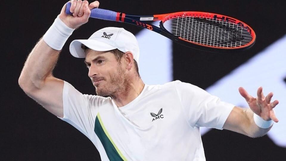 Andy Murray zrejme chytil druhý dych v kariére. Súperov ničí najmä psychicky.