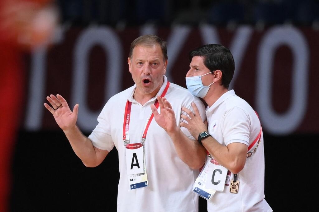 Tomáš Hlavatý pôsobí aj v ruskej reprezentácii, s ktorou získal na olympiáde v Tokiu striebornú medailu.