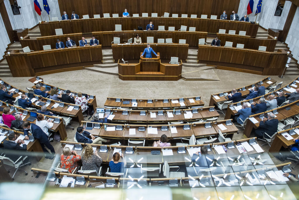 Na snímke rokovanie mimoriadnej 34. schôdze NRSR v Bratislave 30. júna 2021. Minister financií Igor Matovič (OĽANO) čelí odvolávaniu z funkcie. FOTO TASR - Jaroslav Novák
