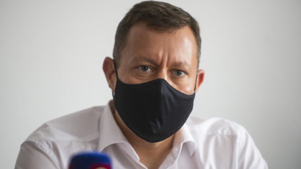 Na snímke špeciálny prokurátor Daniel Lipšic počas tlačovej konferencie k aktuálnemu štádiu neverejného prípravného konania k trestnej veci s názvom daniari na Úrade špeciálnej prokuratúry 8. júla 2021 v Pezinku.