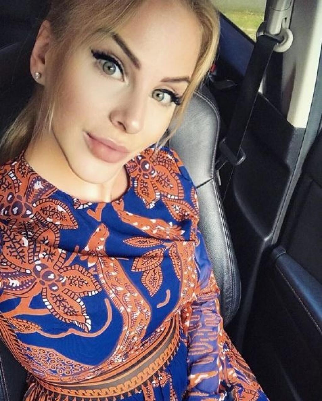 Speváčka je nešťastná zo svojich susedov.