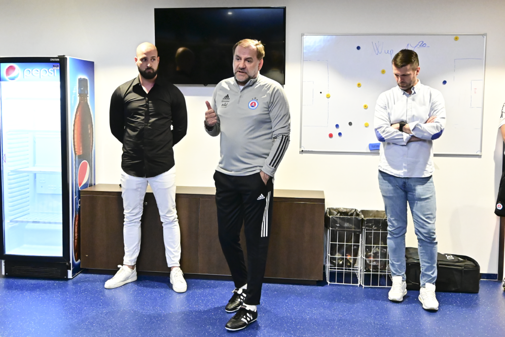 Prvý deň Vladimíra Weissa st. ako staronového trénera Slovana Bratislava