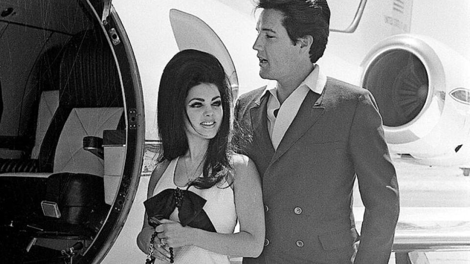 Elvis a Priscilla si vždy potrpeli na súkromné lietadlá.