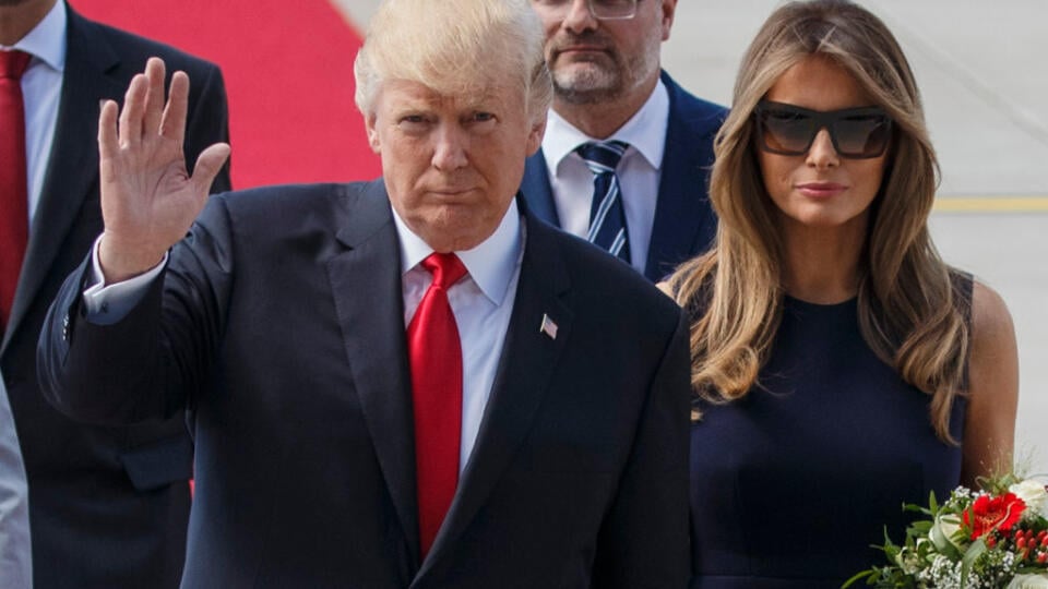 Trump si na svadbu s Melaniou nezaspomínal.