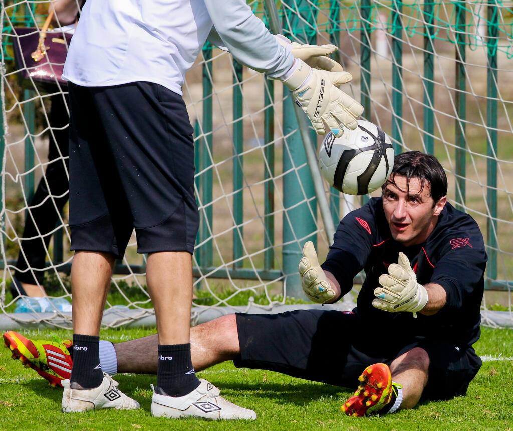 Kamil Čontofalský chytal aj v Slavii Praha.