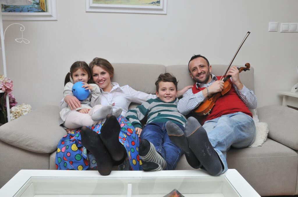 Kandráč Ondrej, manželka Kandráčová Erika, dcéra Ema, syn Ondrej