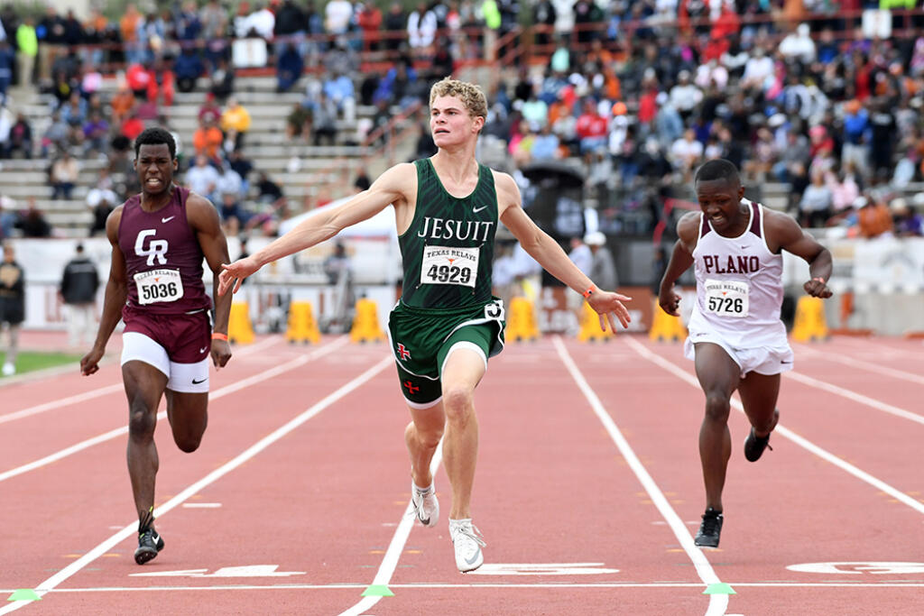 Бег на 100 метров. Matthew boling. Мэтью боулинг легкая атлетика. Track Sprinter. 100 Meters.