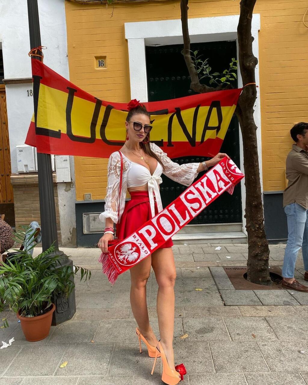 Sexi Marta nechýbala ani na zápase Poľska proti Španielsku.