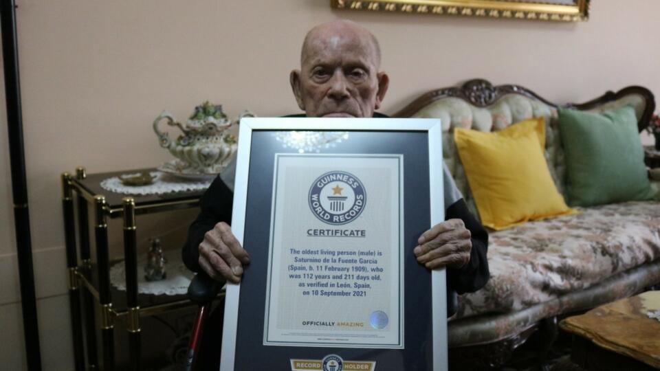 The Spaniard Saturnino de la Fuente, described by the Guinness World Records as the oldest man in the world, died on Tuesday at the age of 112.