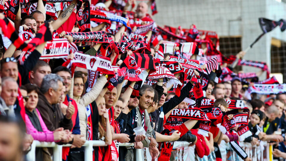 Fanúšikovia FC Spartak Trnava.