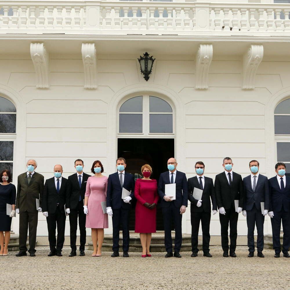 Prezidentka Zuzana Čaputová vymenovala vládu 21. marca. Koalícia potom robila všetko možné, aby sa na koronavírus na Slovensku nerozmohol do obrovských rozmerov.