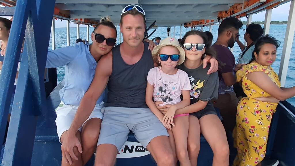 Erik Vlček si po olympiáde užil dovolenku s manželkou a ich dvoma dcérami. Krásne Maldivy si nevedel vynachváliť.